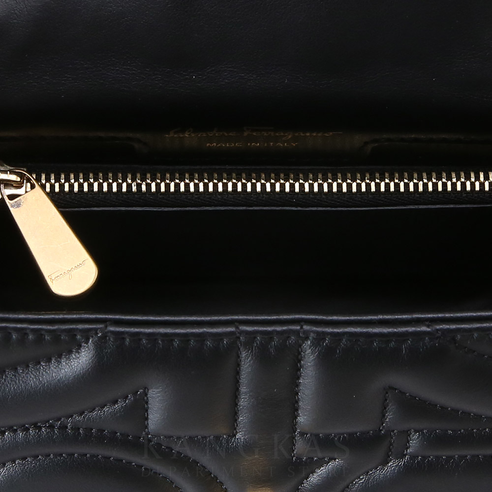 FERRAGAMO(USED)페레가모 간치니 체인 숄더백